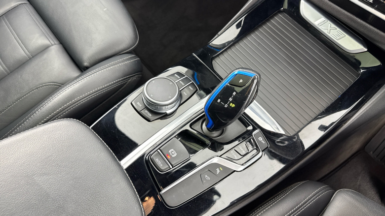 BMW X3 210kW Premier Edition Pro 80kWh 5dr Auto Electric Estate